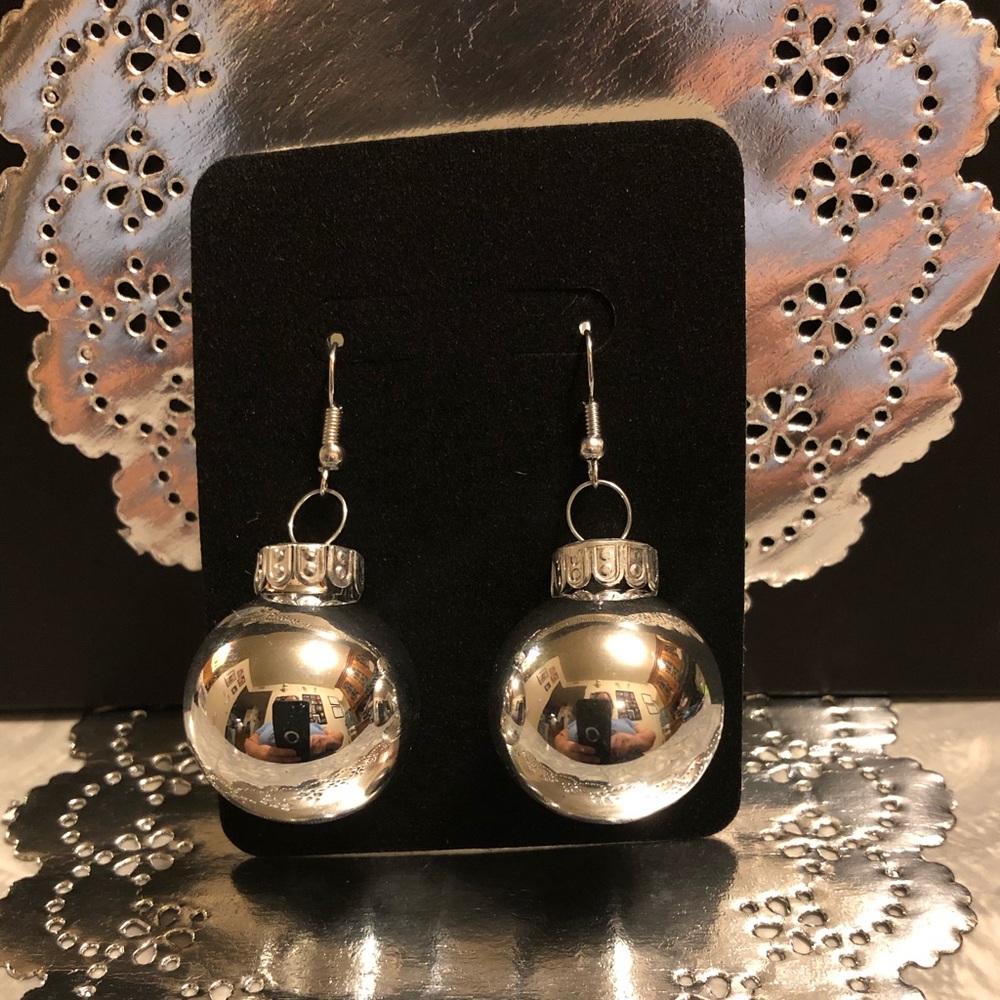 SILVER GLASS BALL ORNAMENT EARRINGS
